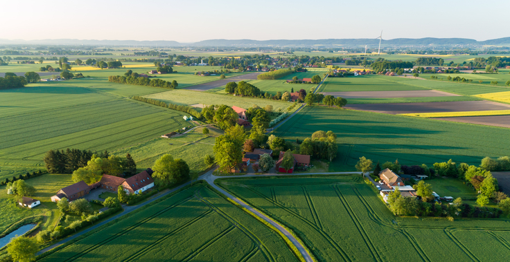 Agrarlandschaft von oben (Symbolbild)